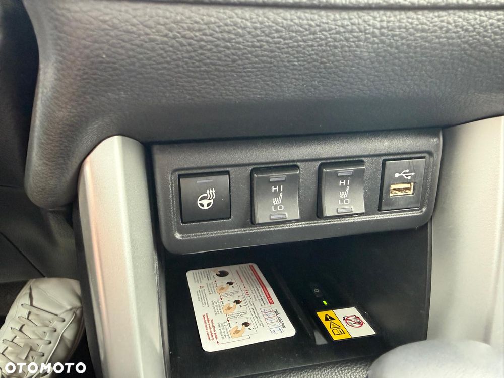 Toyota Corolla Cross 2.0 Hybrid Style - 24