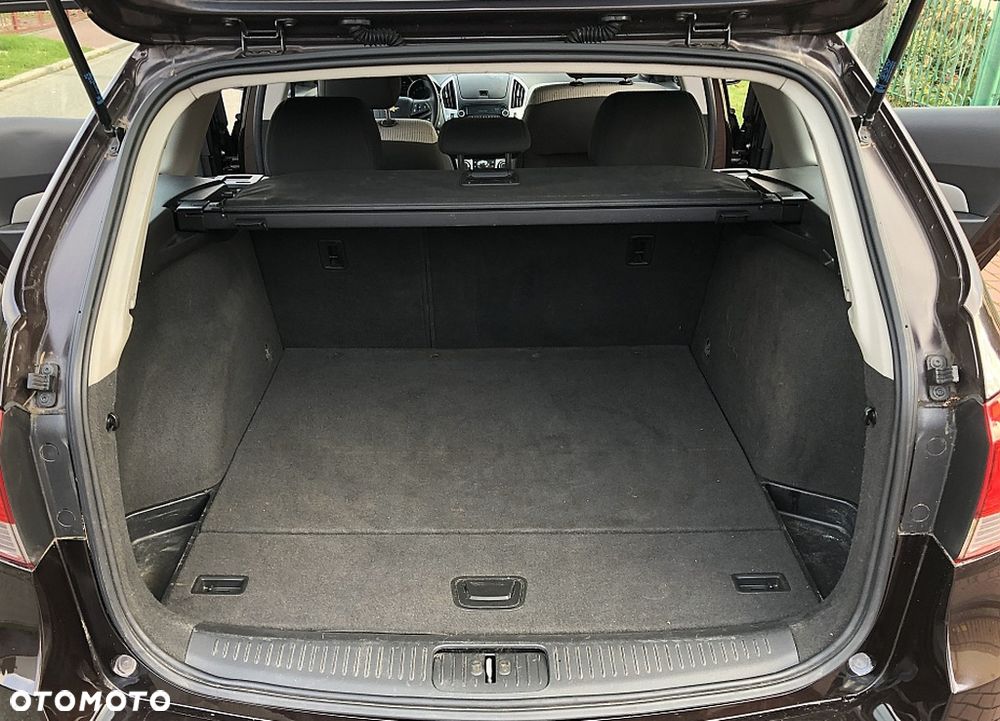 Chevrolet Cruze 1.6 LT - 17