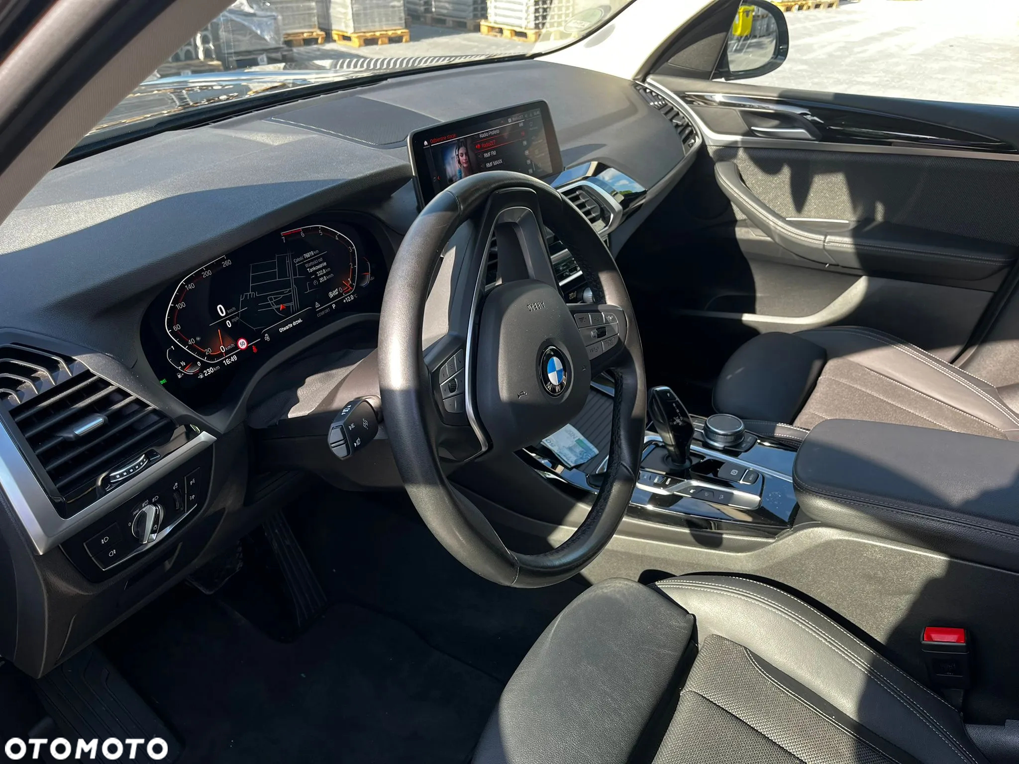 BMW X3 xDrive20i - 16