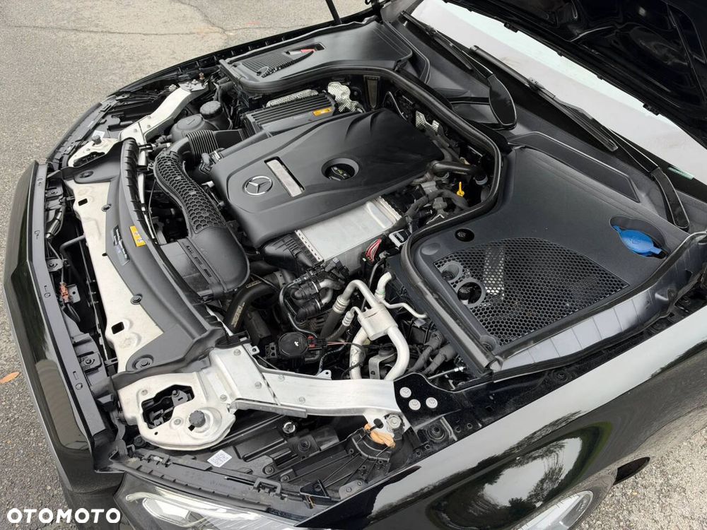 Mercedes-Benz Klasa E 300 9G-TRONIC - 18