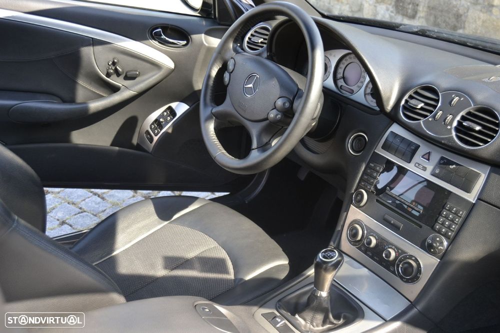 Mercedes-Benz CLK 200 K Avantgarde - 12