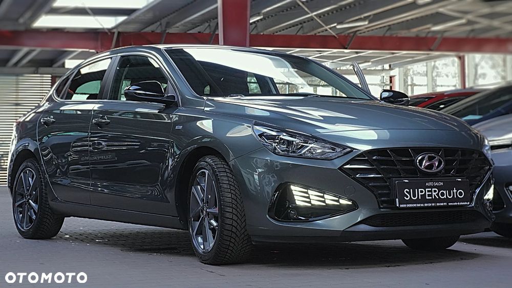 Hyundai i30 1.5 T-GDI 48V Smart DCT - 2