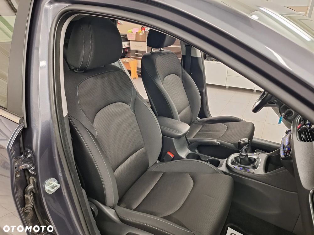 Hyundai i30 1.4 T-GDI Premium - 28