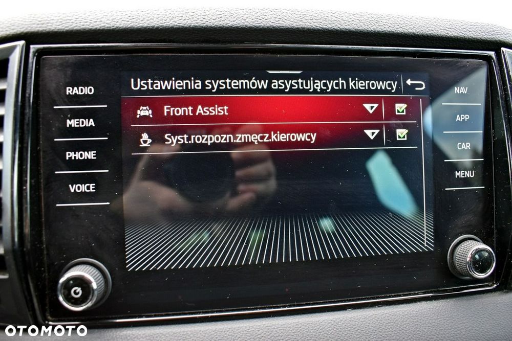Skoda Karoq 2.0 TSI 4x4 Sportline DSG - 22