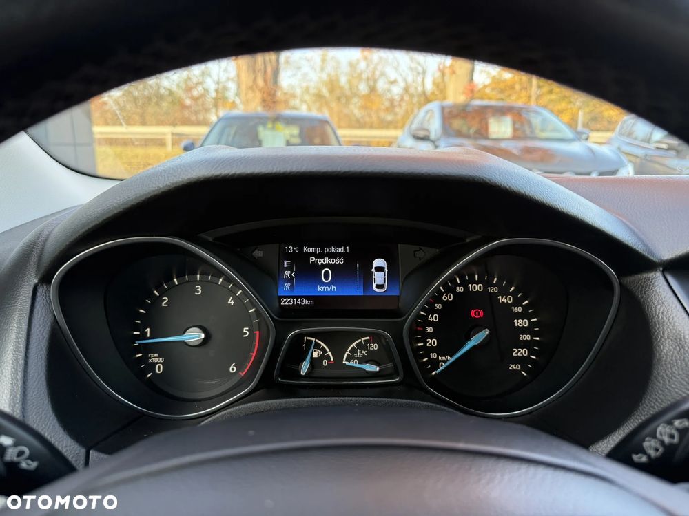 Ford Focus 2.0 TDCi Titanium ASS - 27