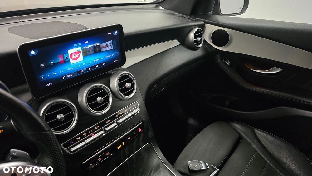 Mercedes-Benz GLC 220 d 4Matic 9G-TRONIC AMG Line Plus - 18