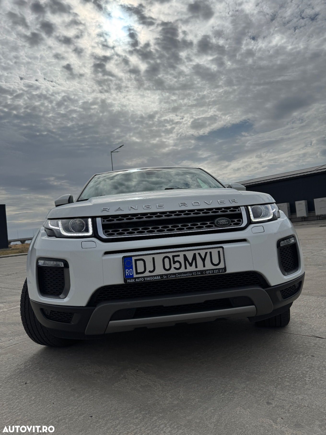 Land Rover Range Rover Evoque - 8