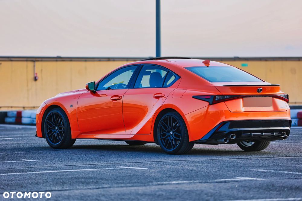 Lexus IS - 5