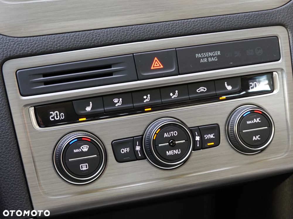 Volkswagen Golf Sportsvan SV 1.2 TSI BMT Comfortline - 31