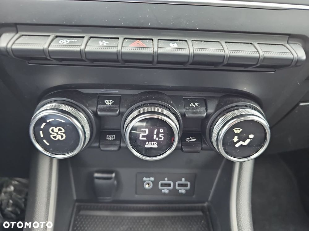 Renault Captur - 21