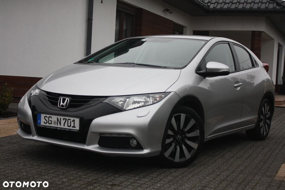 Honda Civic 1.8 Executive i-SHIFT - 3