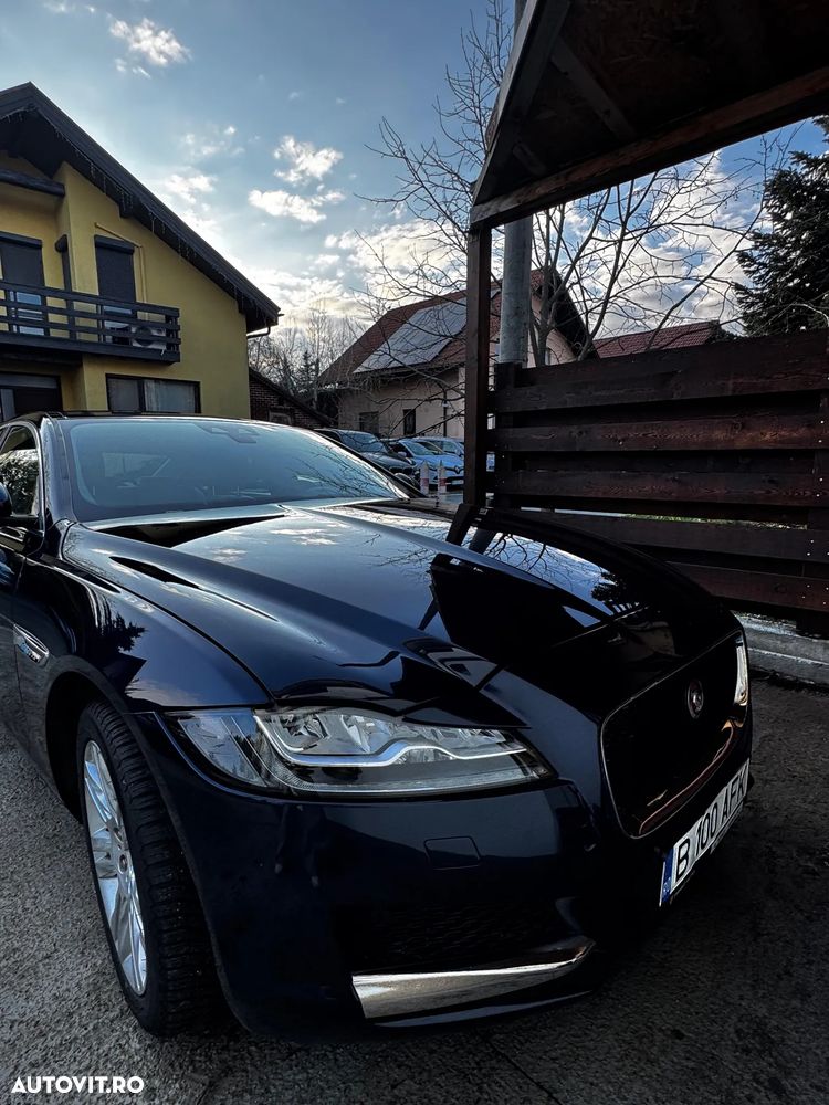 Jaguar XF 20d AWD Prestige - 11