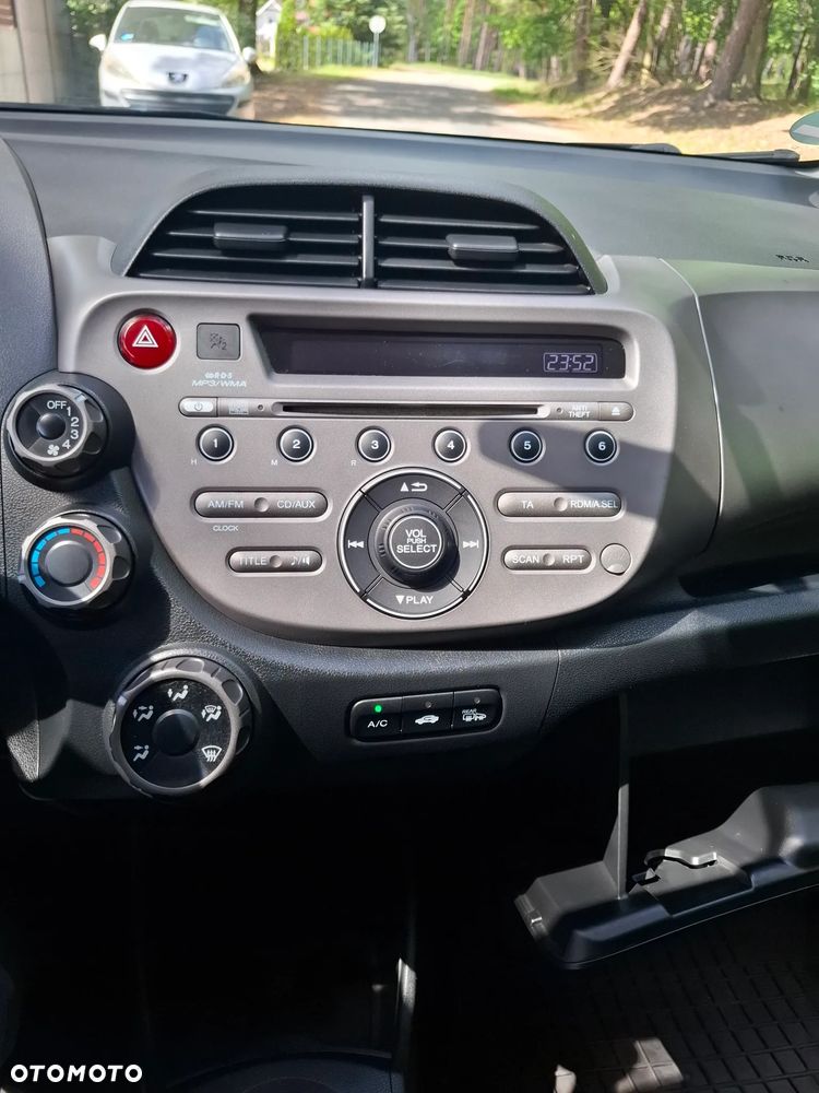 Honda Jazz 1.2 Base VSA - 19