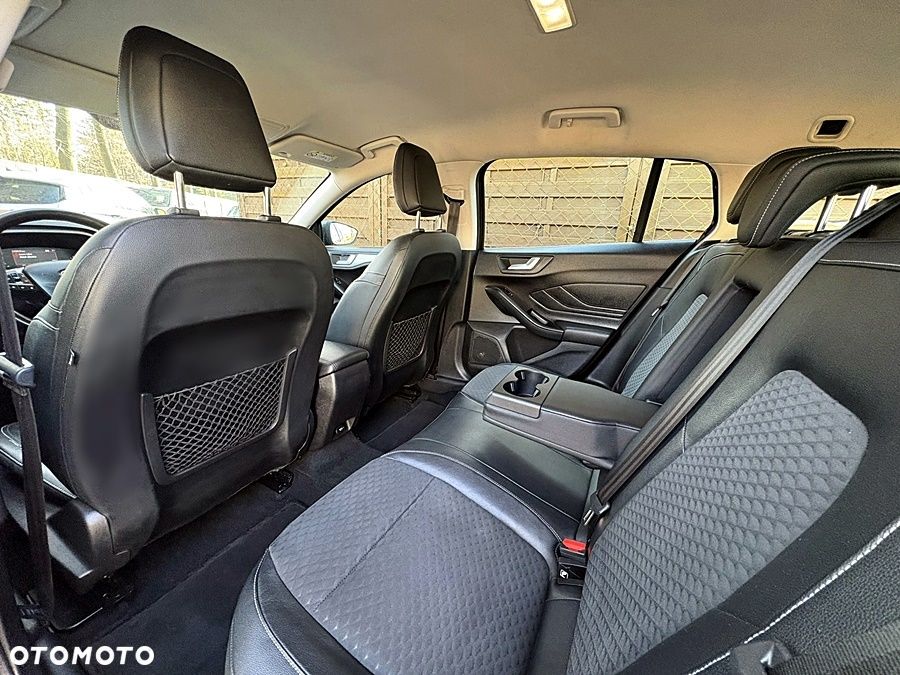 Ford Focus 1.5 EcoBlue Start-Stopp-System COOL&CONNECT - 20