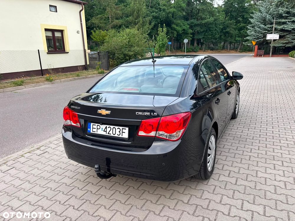 Chevrolet Cruze - 18