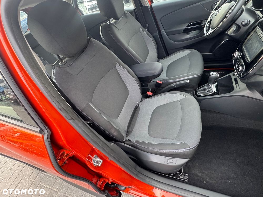 Renault Captur - 23