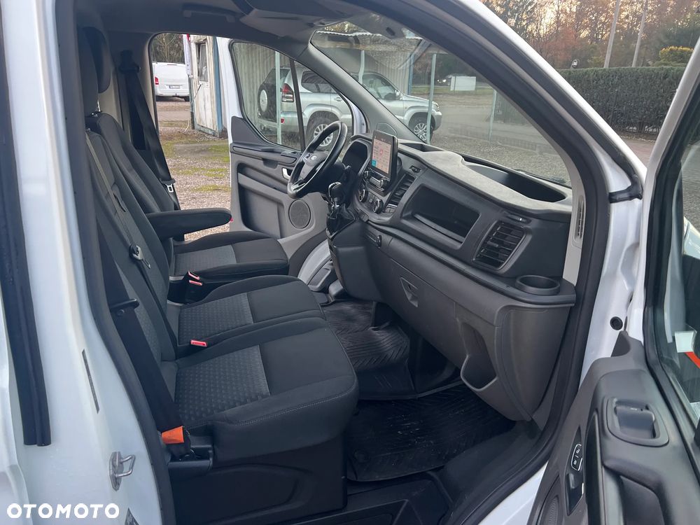 Ford Transit Custom - 14