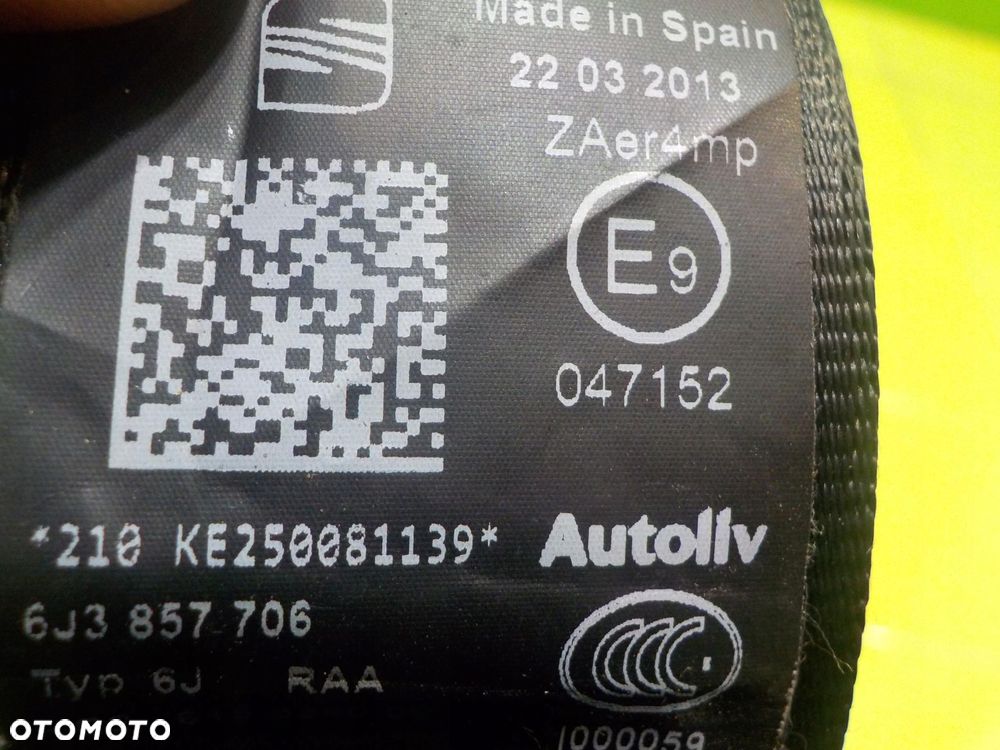 SEAT IBIZA IV 6j LIFT 13r 3D pas bezpieczenstwa prawy przod 6J3857706 - 4