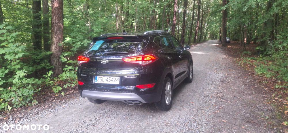 Hyundai Tucson - 2