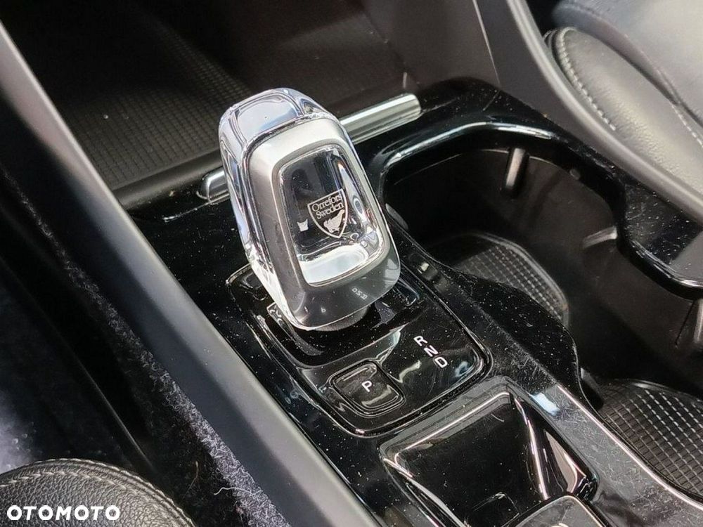 Volvo XC 40 T4 Plug-In Hybrid Inscription - 13