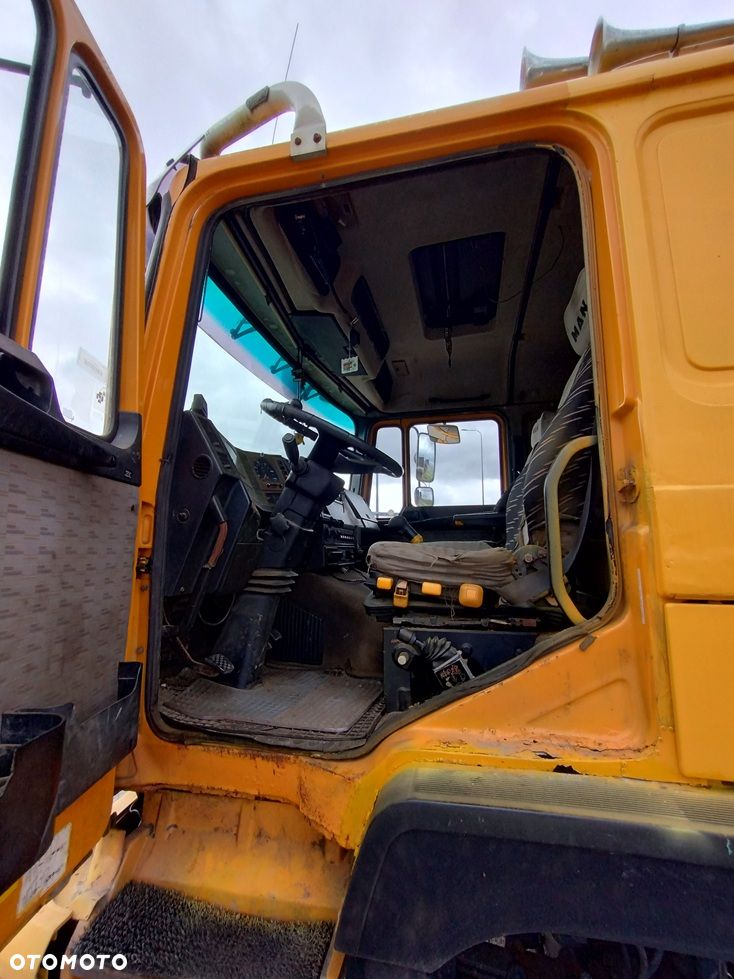 MAN F90 19-372 6x4 -4 MEILLER - 8