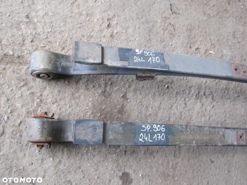 mercedes sprinter 906 resory tył 2 pióra - 2