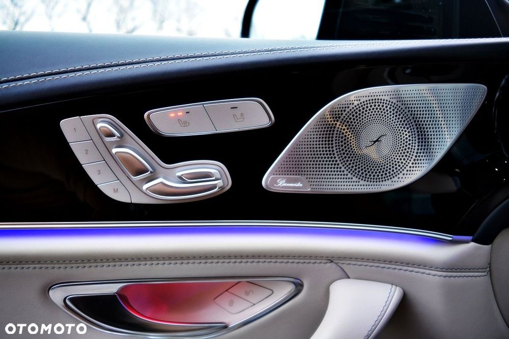 Mercedes-Benz AMG GT 43 4Matic+ Speedshift TCT 9G - 10