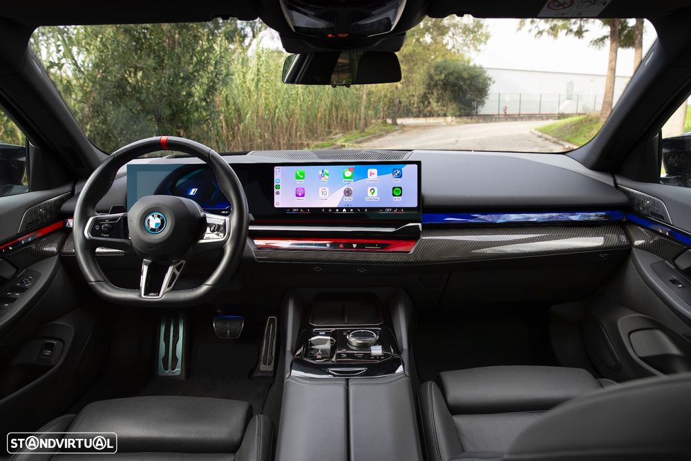 BMW i5 M60 xDrive Pack Desportivo M Pro - 31