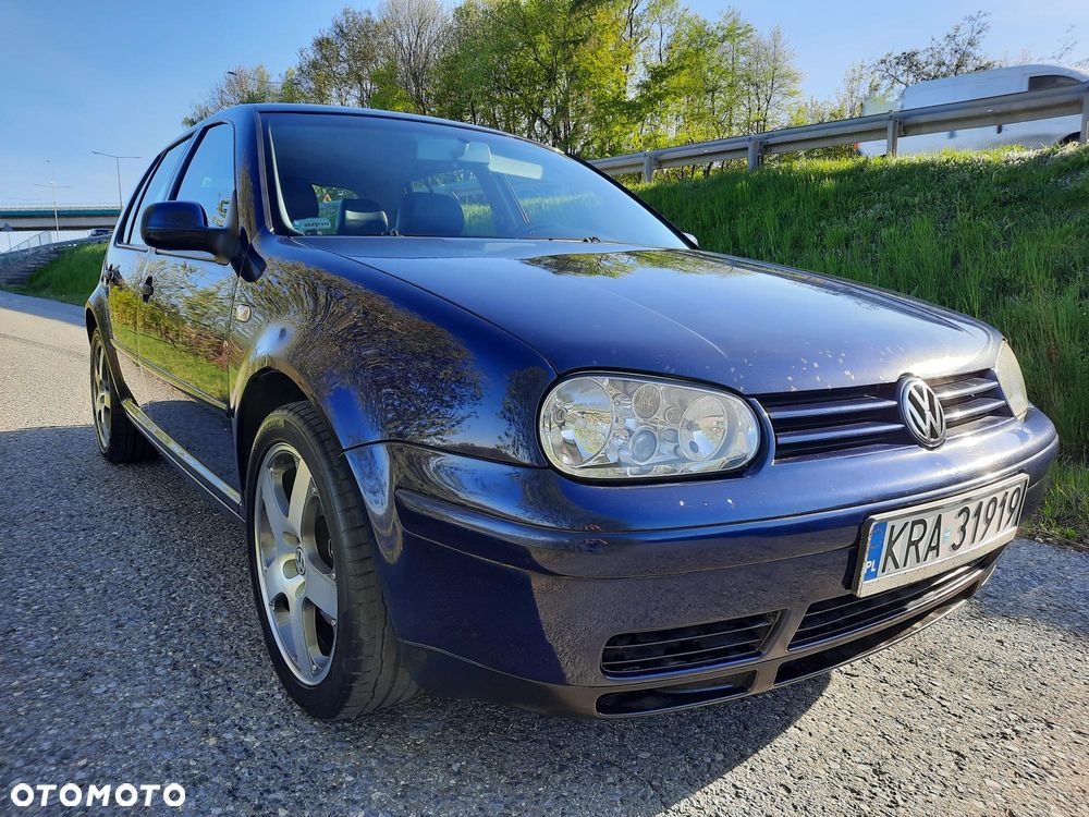 Volkswagen Golf 1.9 TDI Highline - 8