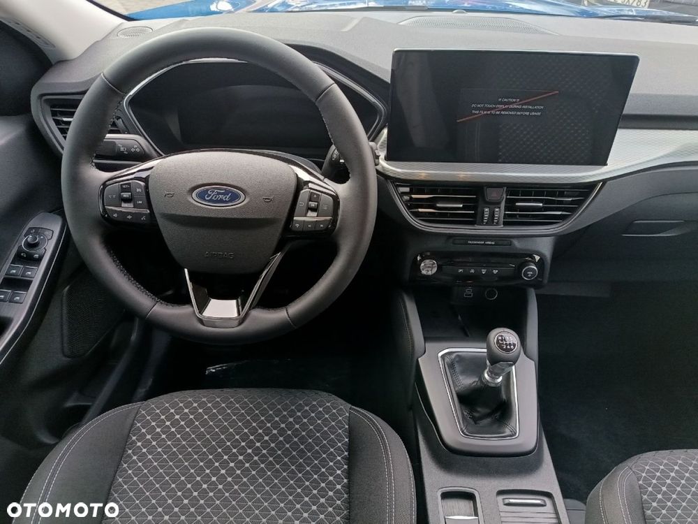 Ford Kuga - 11