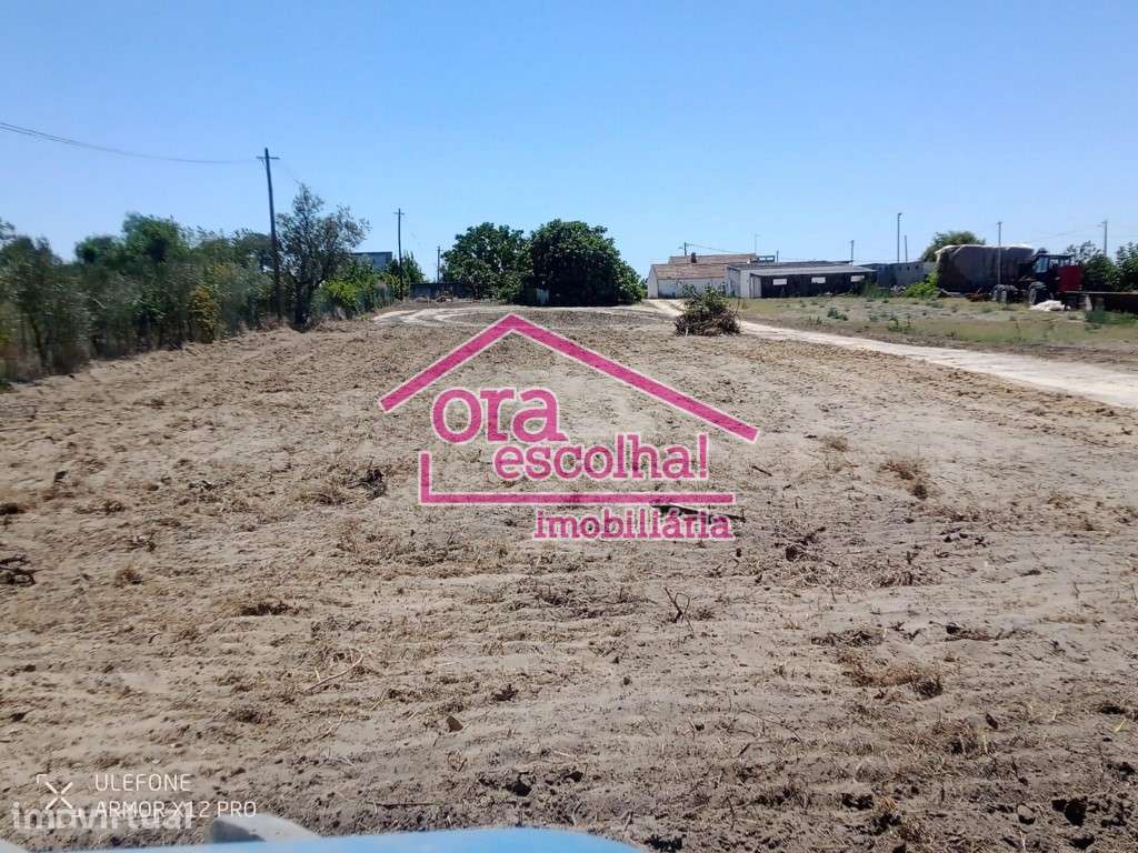 Terreno urbano de 2.500 m2 para venda em Pegões! - Grande imagem: 2/9