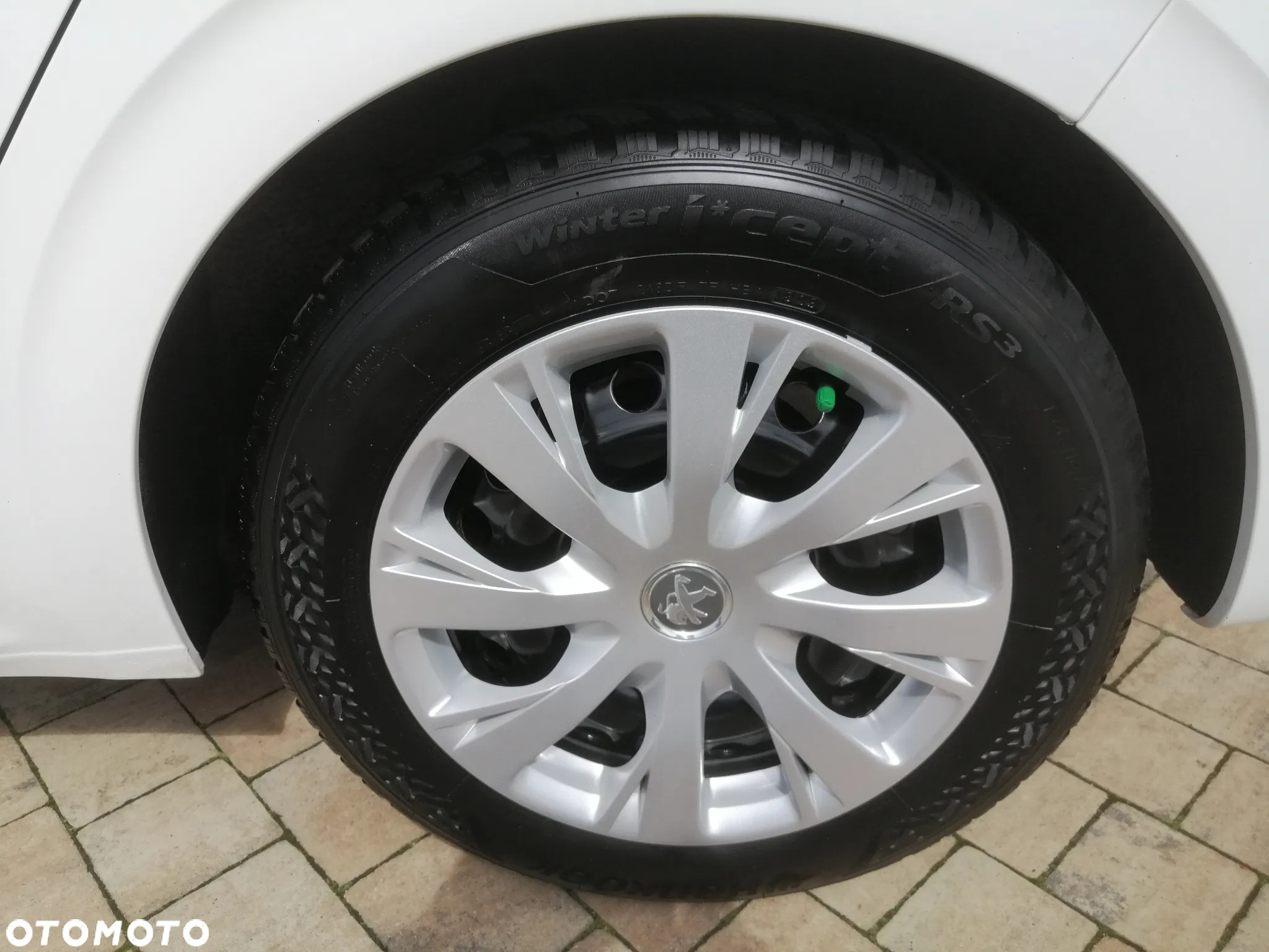 Peugeot 208 PureTech 82 Start & Stop Allure - 33