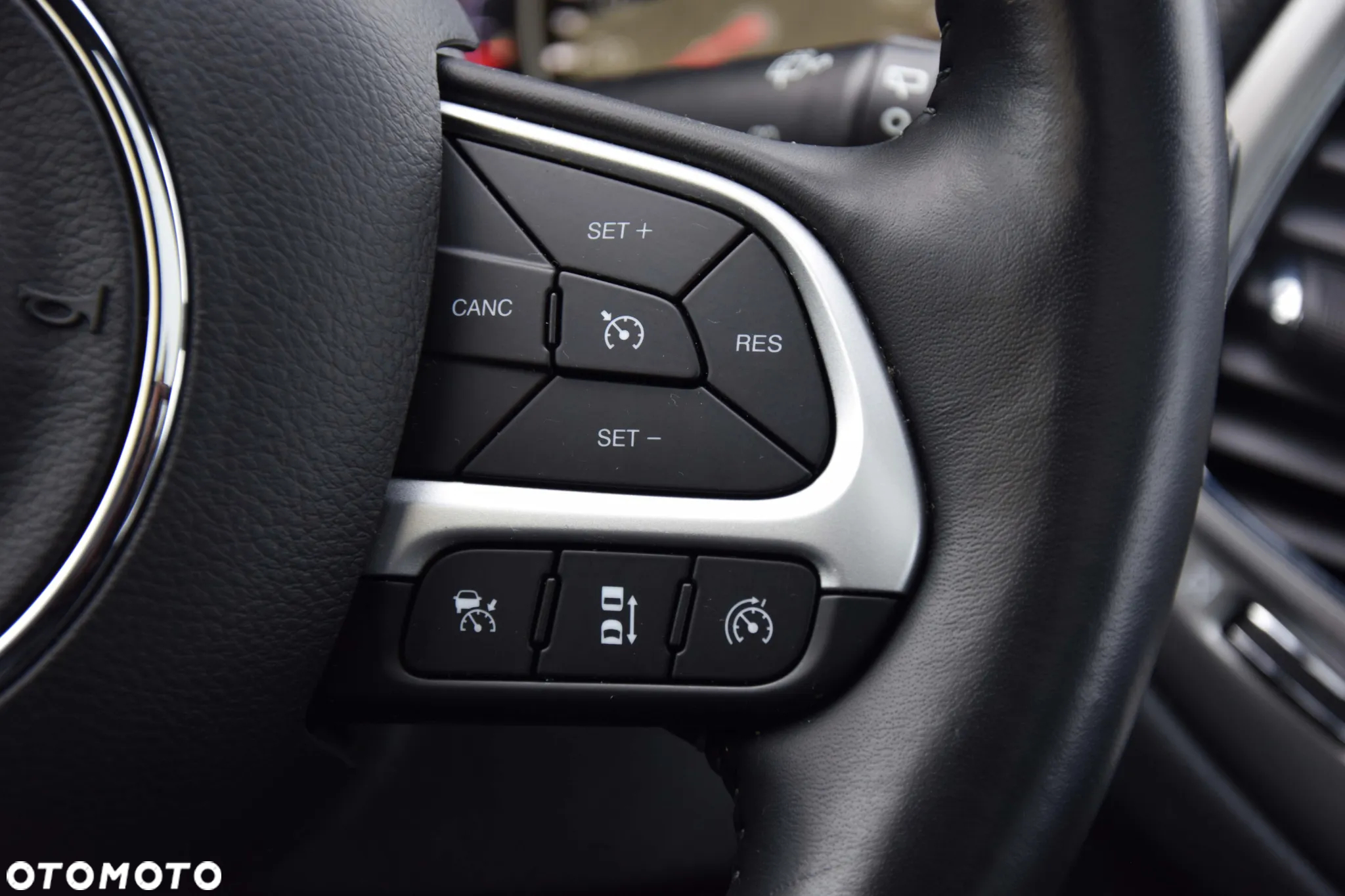 Jeep Compass 1.4 TMair S 4WD S&S - 31