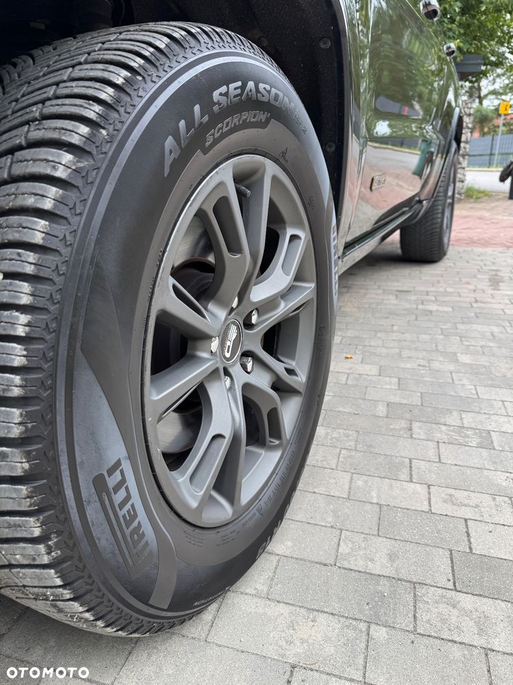 Jeep Grand Cherokee 5.7 V8 HEMI Overland