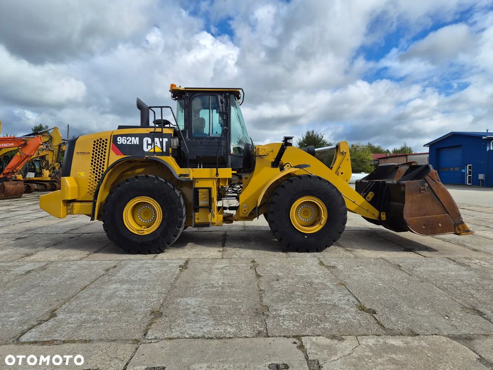 Caterpillar 962 M spr z Niemiec - 2