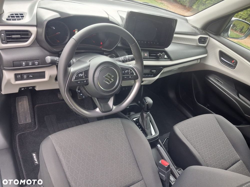 Suzuki Swift 1.2 Dualjet Hybrid CVT Comfort - 9