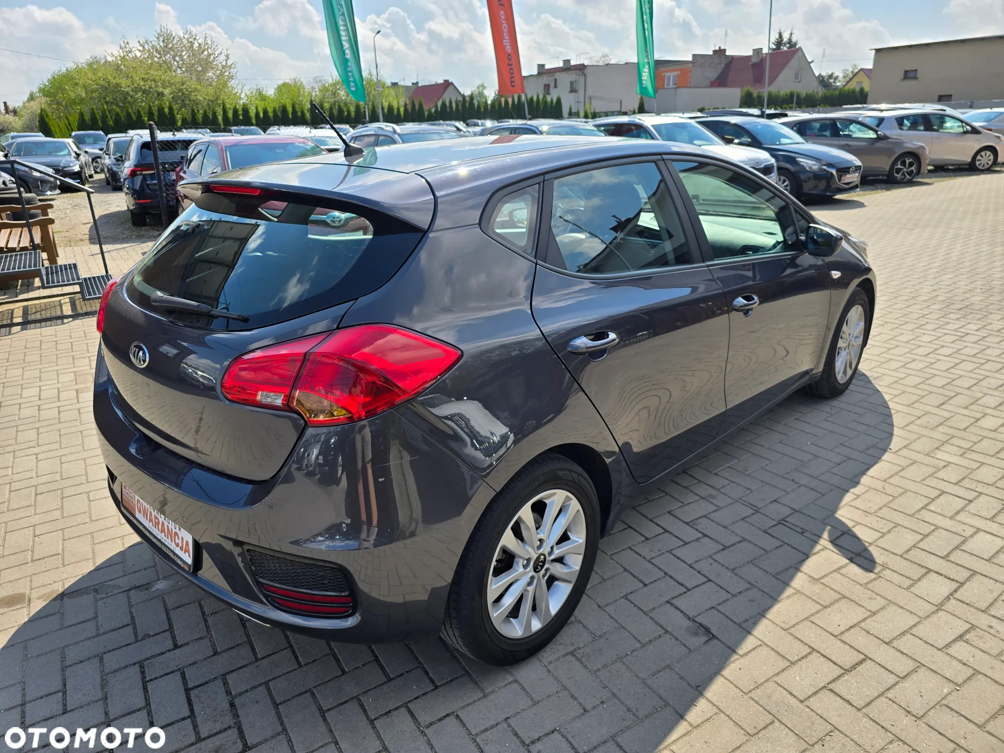 Kia Ceed - 5