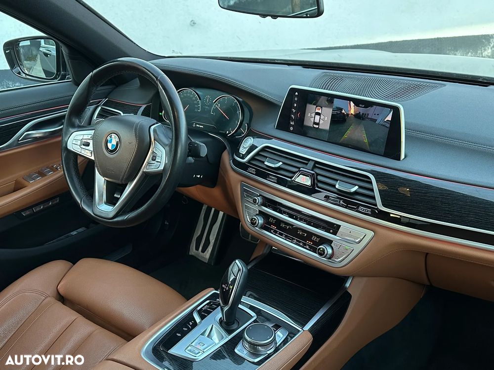 BMW Seria 7 - 22