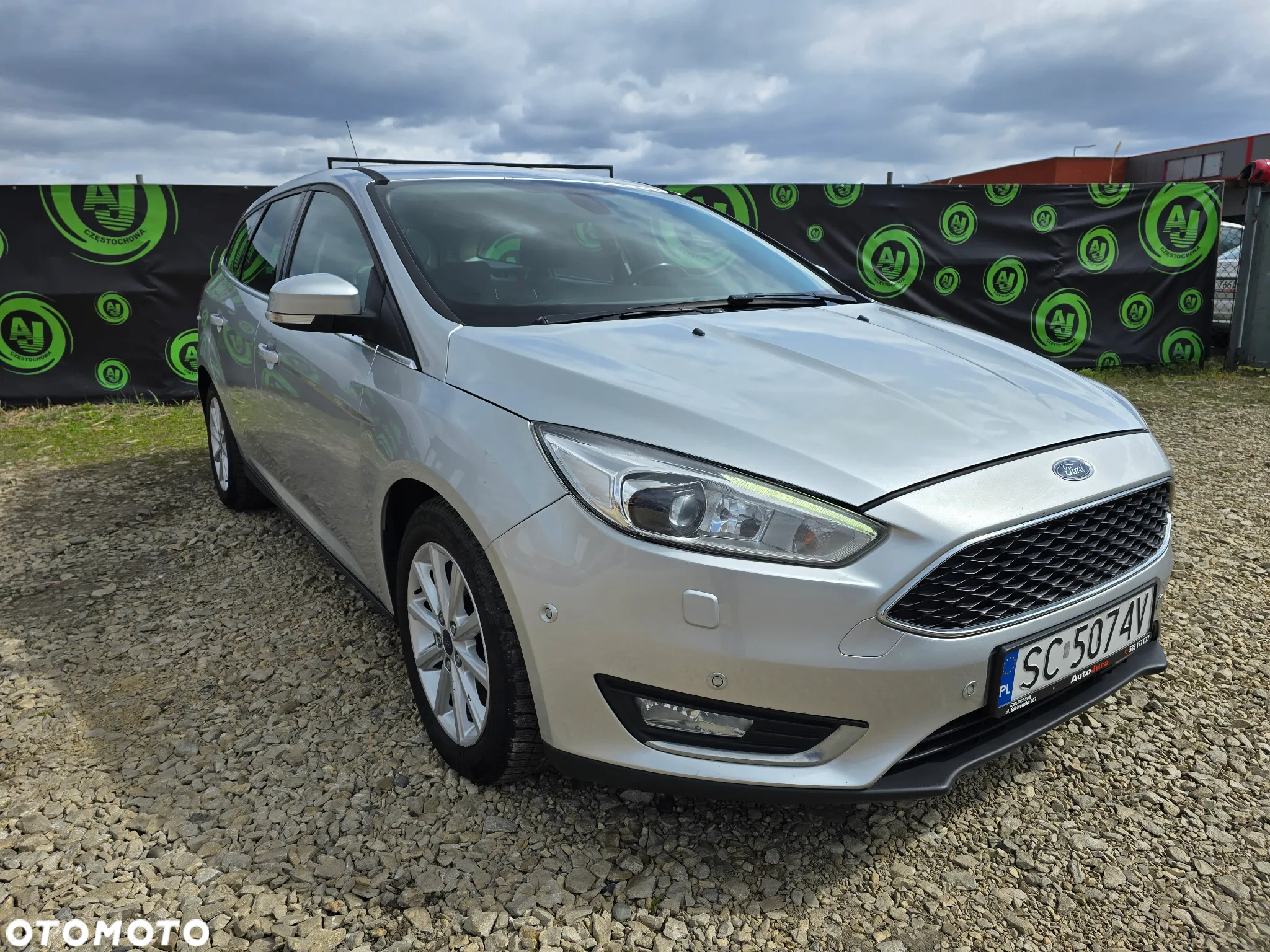 Ford Focus 2.0 TDCi Titanium ASS - 4