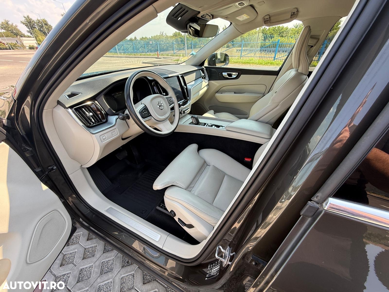 Volvo XC 60 B4 D Geartronic Momentum Pro - 12