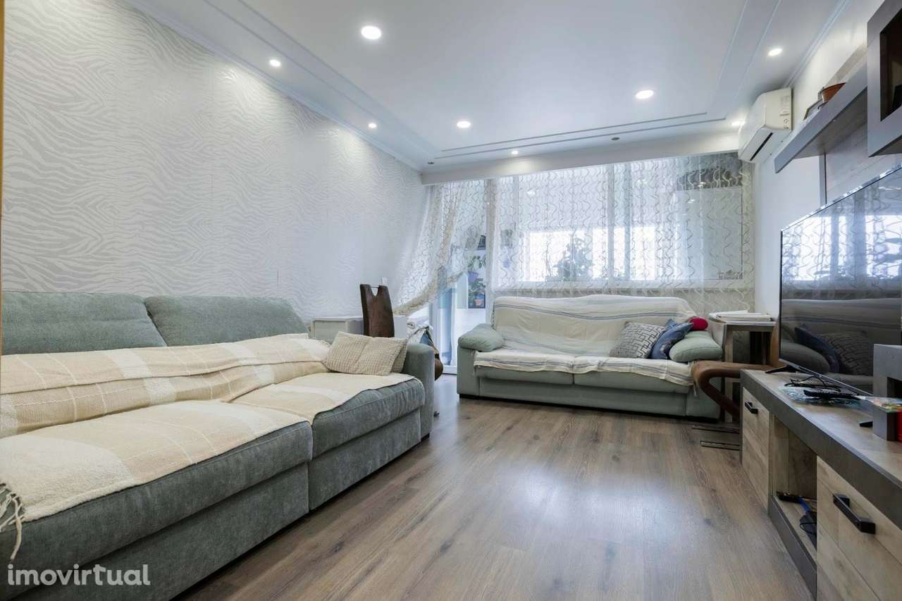 T3 em Parchal totalmente renovado - Grande imagem: 3/13