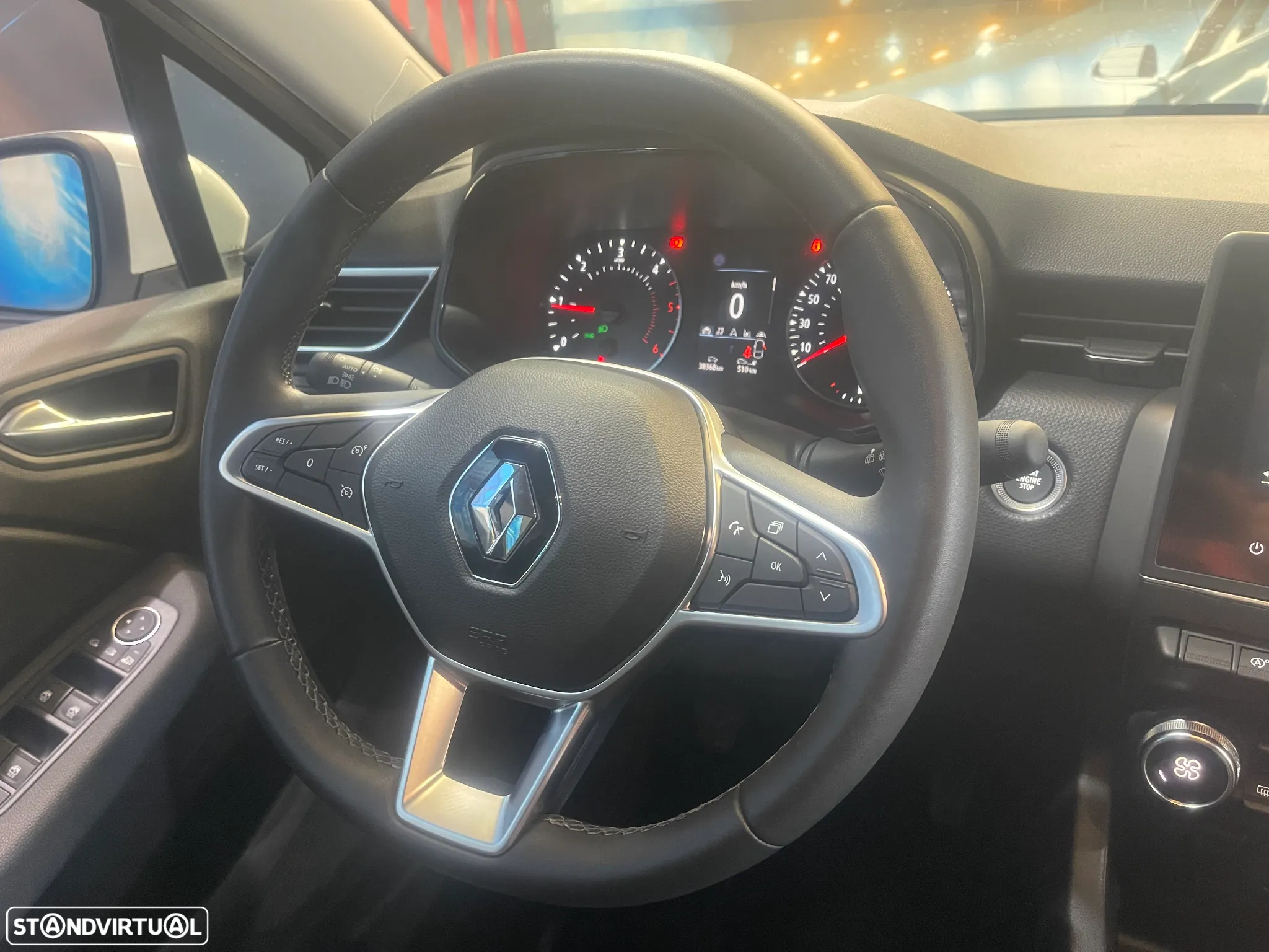 Renault Clio BLUE dCi 100 BUSINESS EDITION - 45