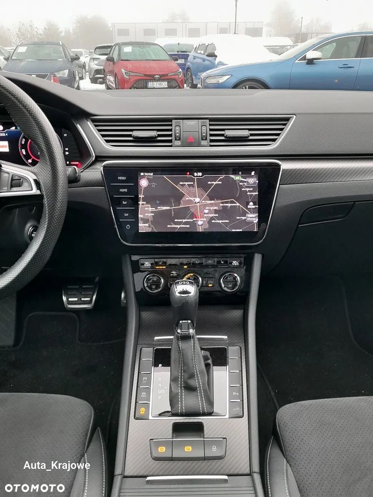 Skoda Superb 2.0 TDI SCR 4x4 Sportline DSG - 12