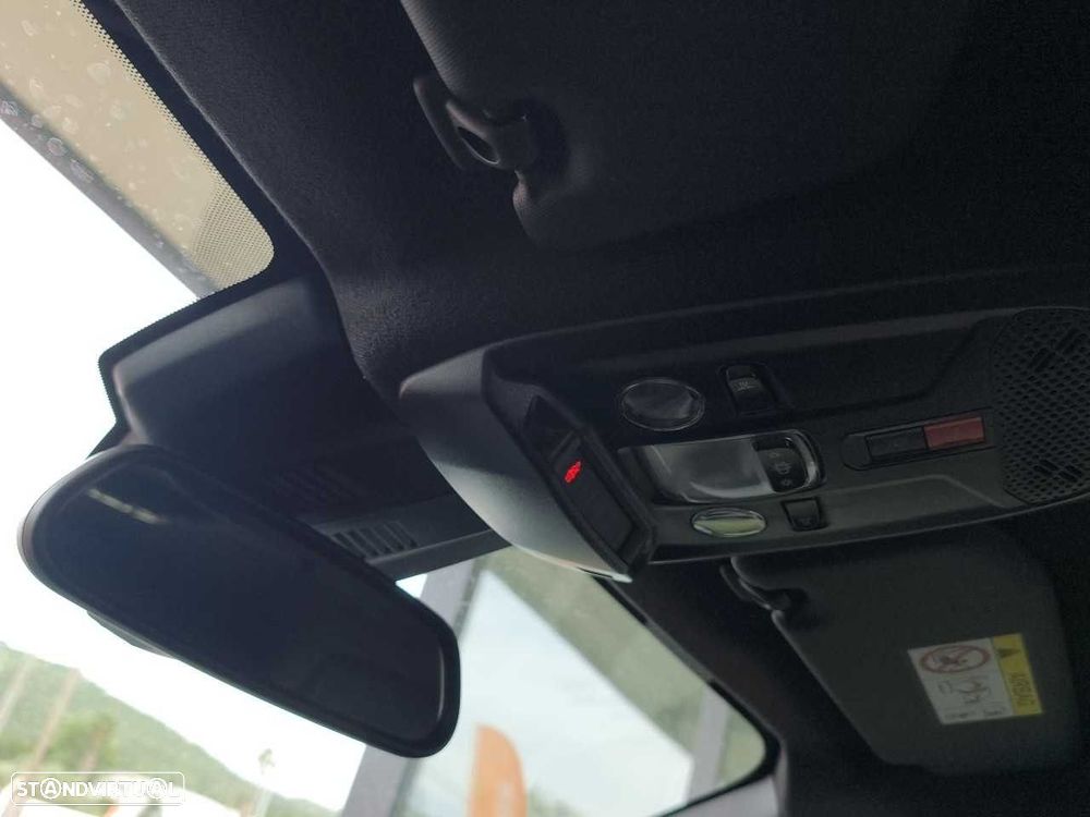 Opel Corsa 1.2 T Hybrid EdCT - 24