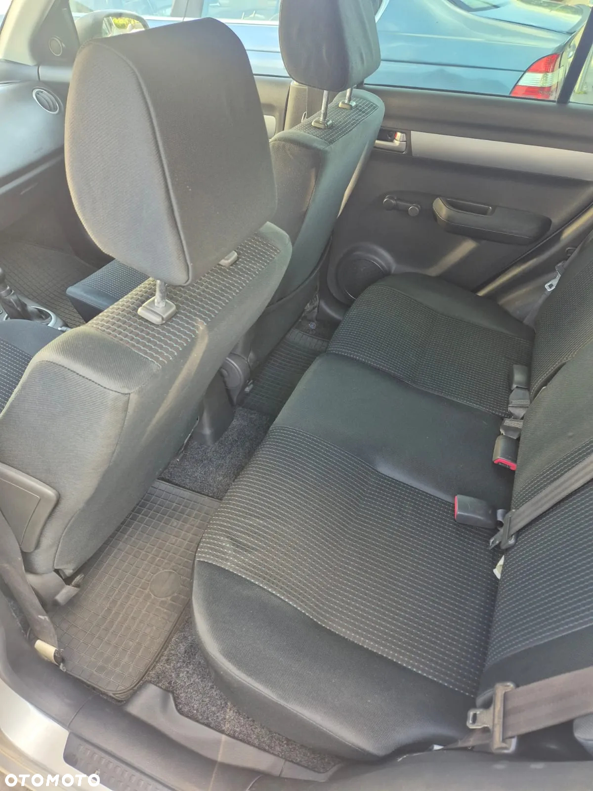 Suzuki Swift - 9
