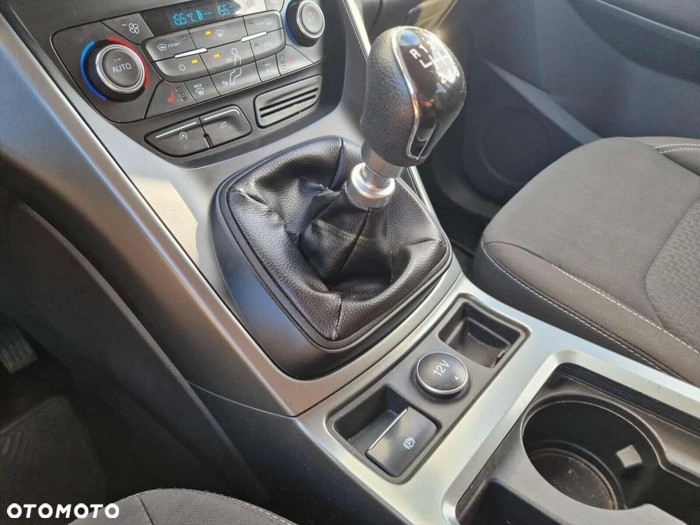 Ford Kuga 1.5 EcoBoost FWD Titanium ASS - 23