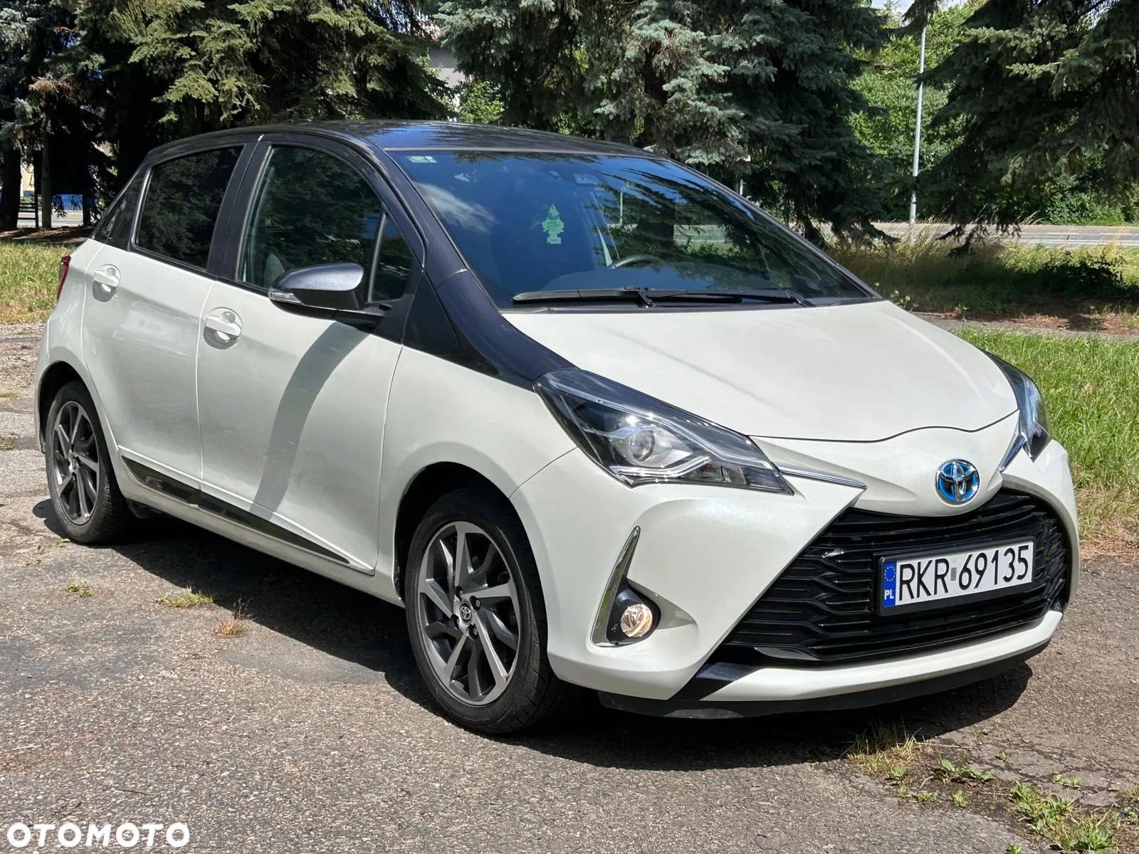 Toyota Yaris Hybrid 1.5 VVT-i Y20 Club - 6