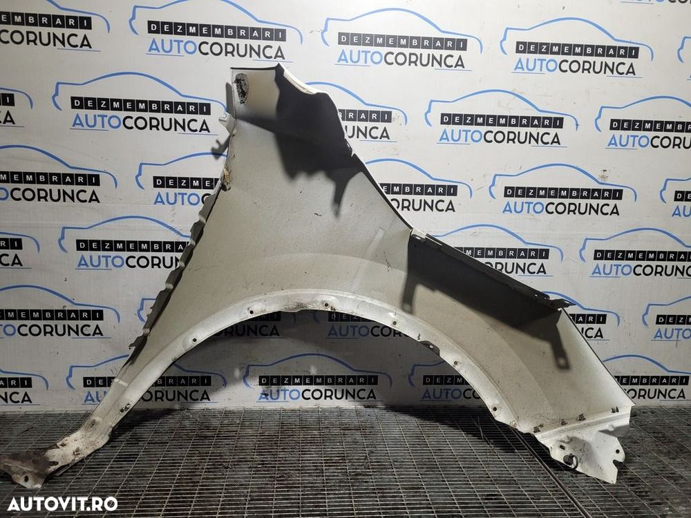 Aripa Stanga Fata Nissan Qashqai J11 2013 - 2017 4 Usi Alb QAB (1182) - 2