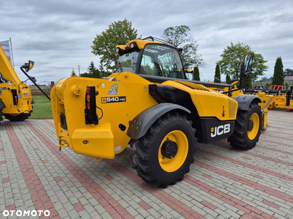 JCB 540-140 HiViz - 2
