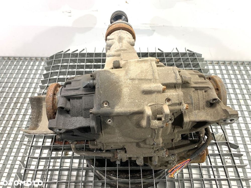 MOST DYFER TYŁ  AUDI A6 C7 Avant (4G5, 4GD) 2011 - 2018 RS6 performance quattro 445 kW [605 KM] - 2